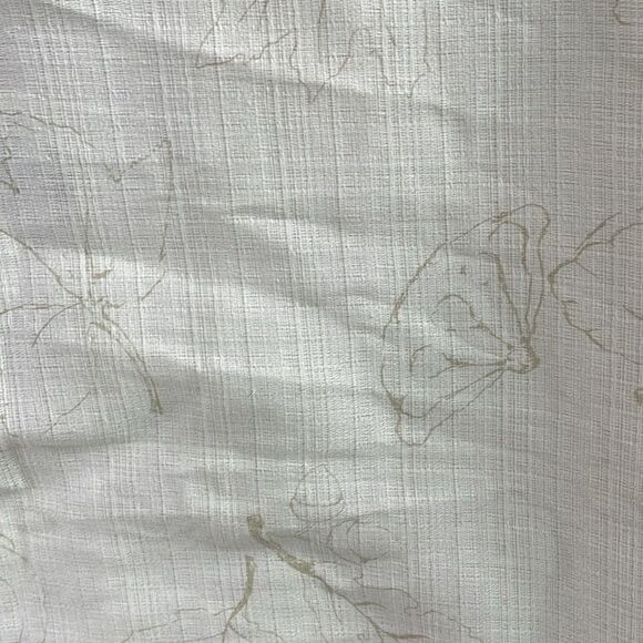 Better Homes and Gardens Fall Leaves and Pumpkins Table Cloth 60 in x 102 in - Picture 4 of 8